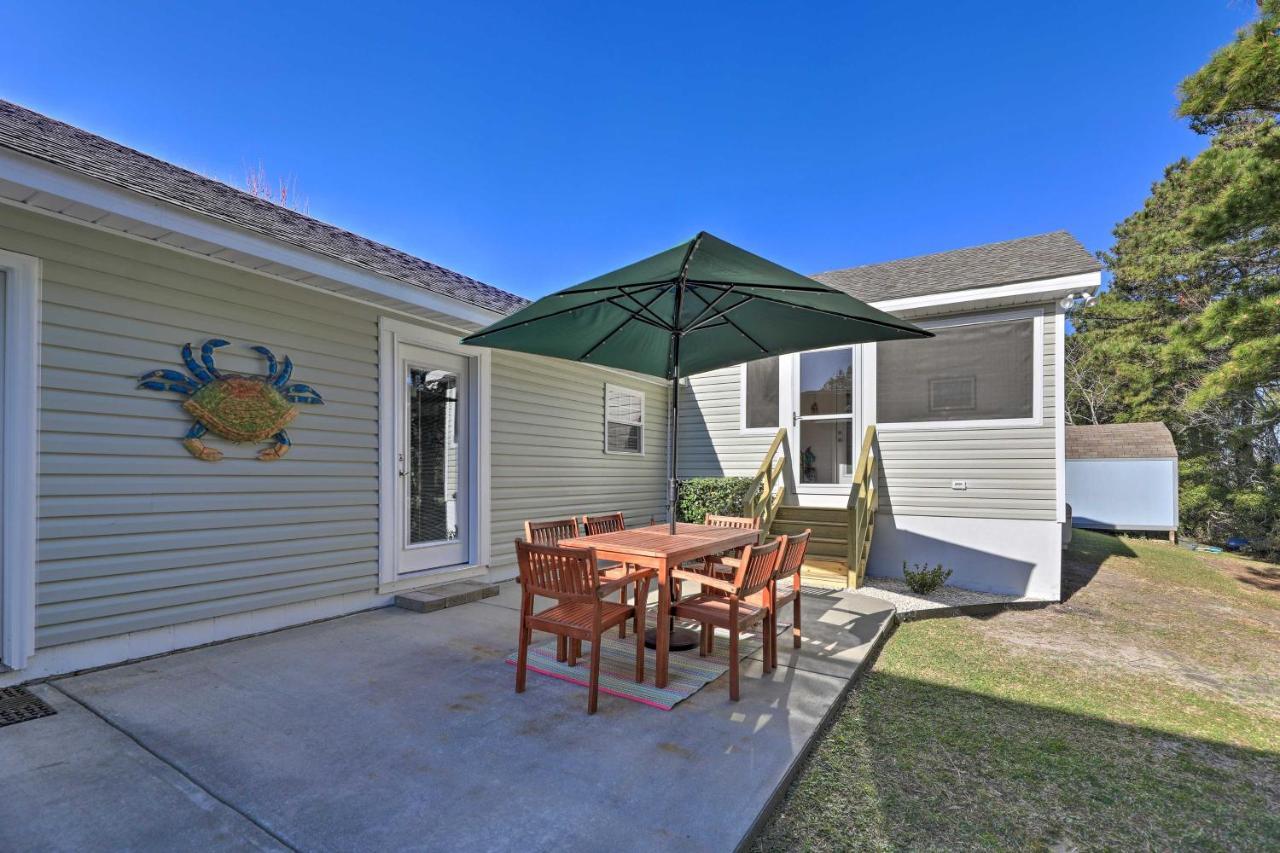 Beaufort Pad With Patio 3 Blocks To Waterfront! מראה חיצוני תמונה